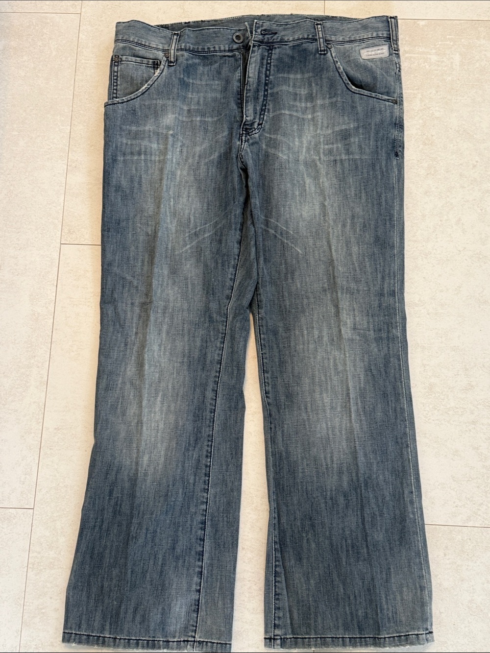 Vince Women's Faded Blue Wide-Leg Jeans